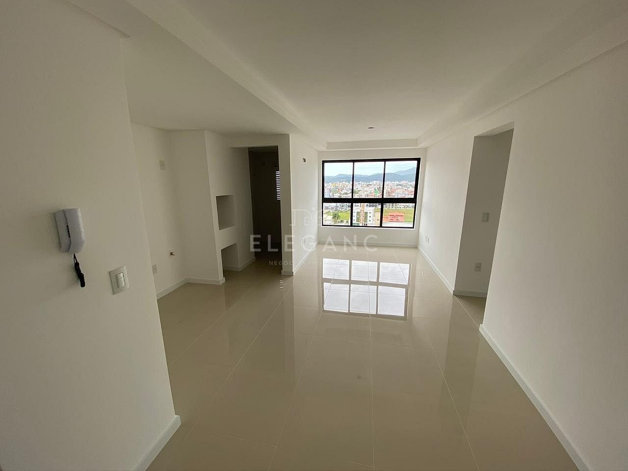 APARTAMENTO NO CENTRO