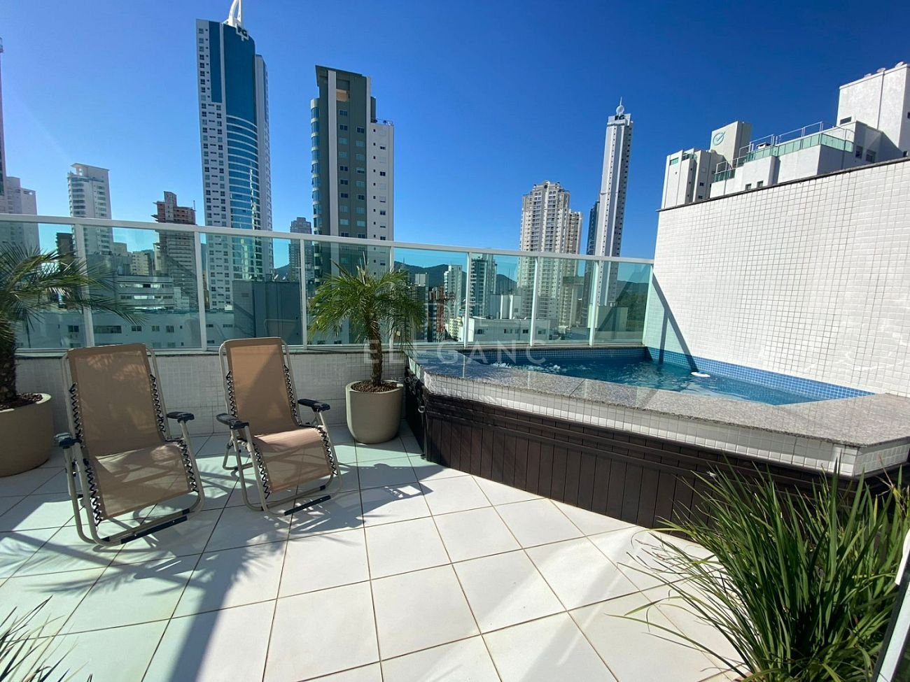 Cobertura Duplex - Barra Sul