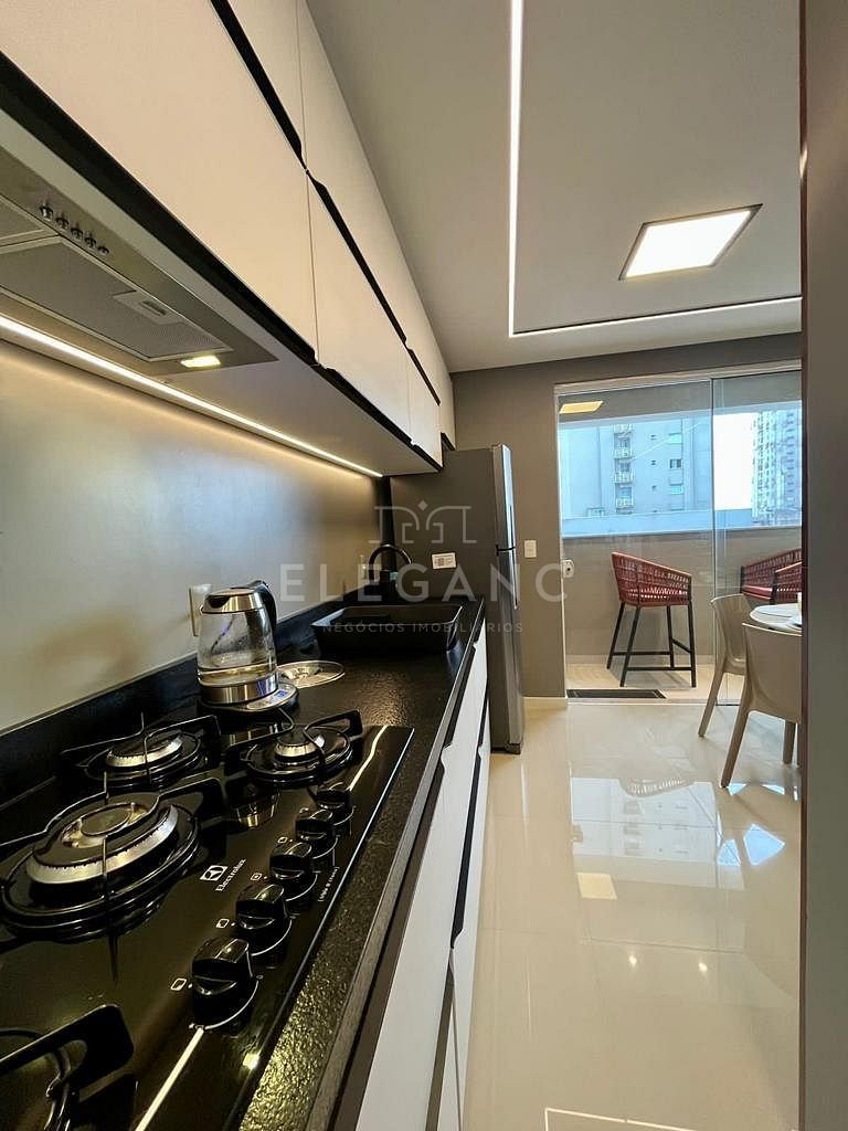 APARTAMENTO MOBILIADO PRONTO PARA MORAR