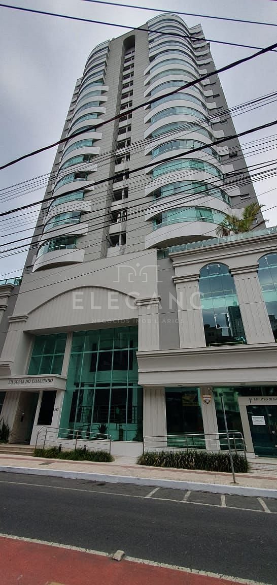 PRONTO PARA MORAR  NO CENTRO DE BALNEARIO CAMBORIU